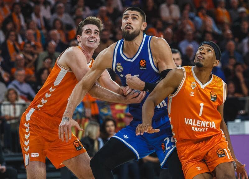 Valencia Basket vence al Real Madrid en casa 89-76 Reuvers y Len
