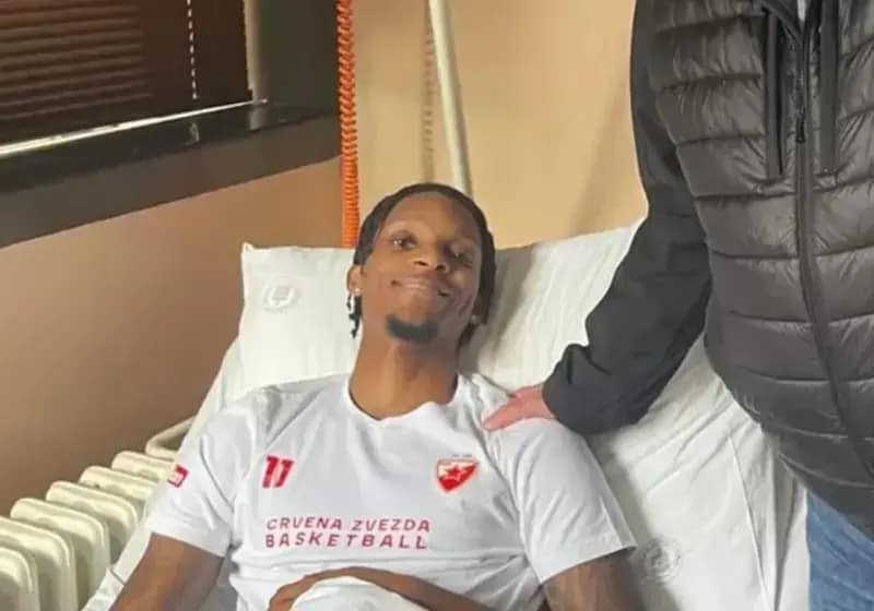 Tyson Carter recibe el alta médica después de tres semanas hospitalizado Tyson Carter